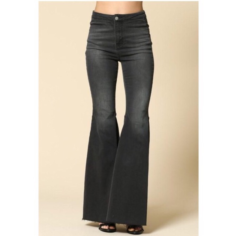 SUPER FLARED BELL BOTTOM JEANS
